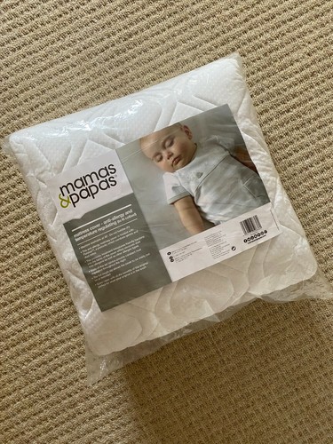 New mamas papas cot - &,