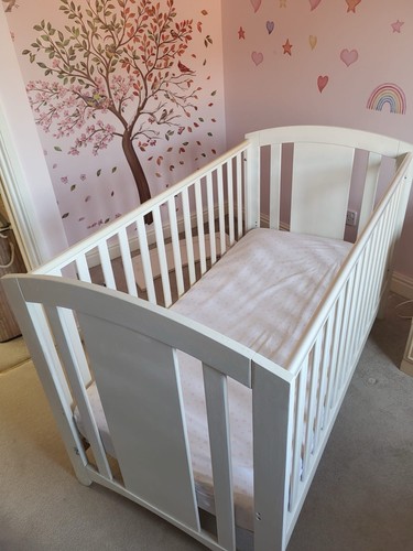 Mamas papas cot - &,