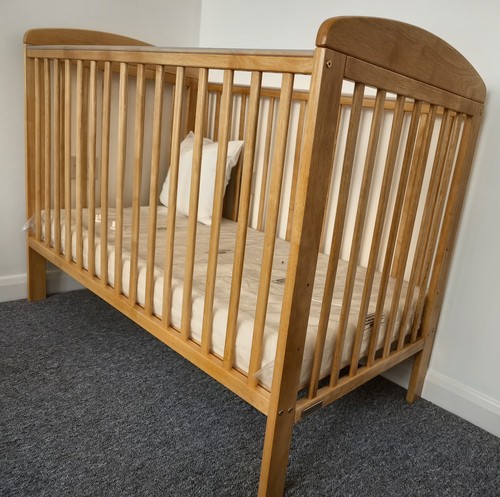 Mamas papas solid oak - &, cot