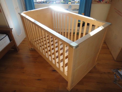 Mamas papas modensa cot bed - papas,